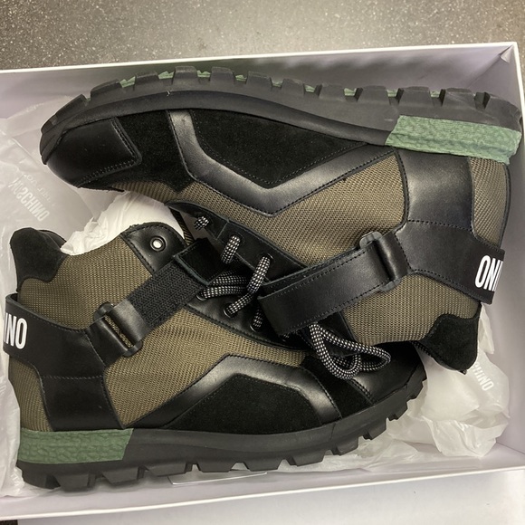 MOSCHINO - Picture 10 of 13